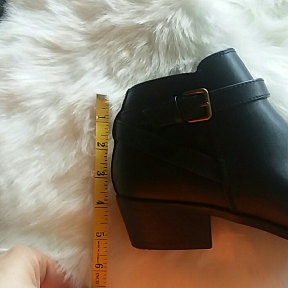 American Eagle Booties Black - Picture 8 of 8